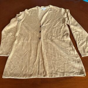 J Jill - Tan Stylish V-neck 3 Button Sweater with Cinch back XS